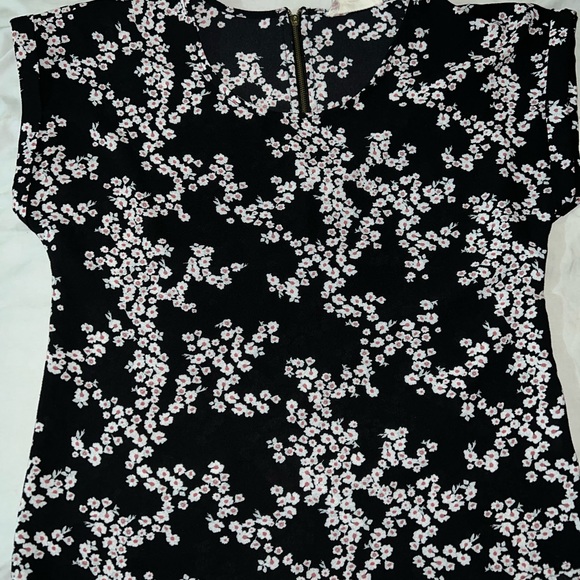 Hippie Rose Black Dress with White Floral Accents - Picture 1 of 2